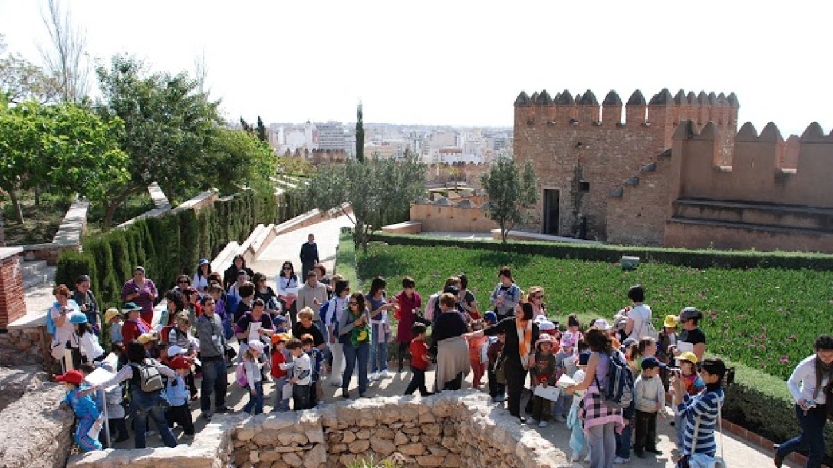 Una visita de archivo a la Alcazaba.