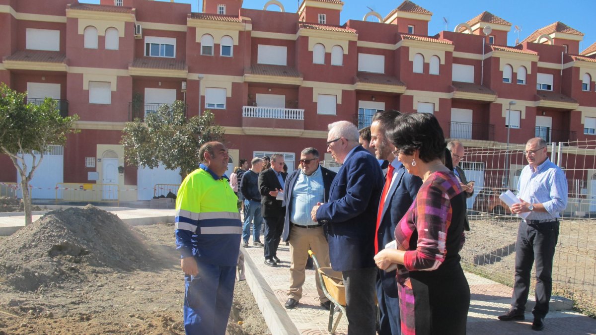 Visita hoy del consejero de Empleo a Roquetas de Mar.