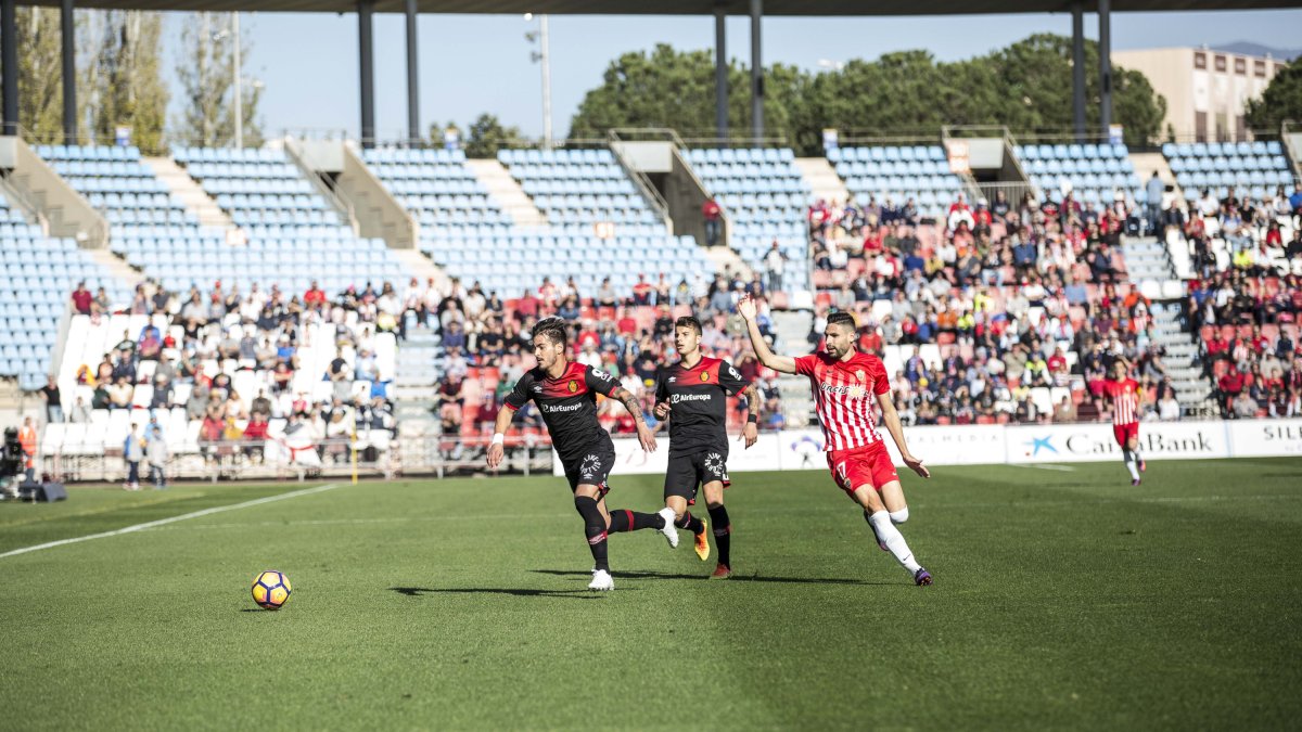 El Almería busca volver a ganar como local.