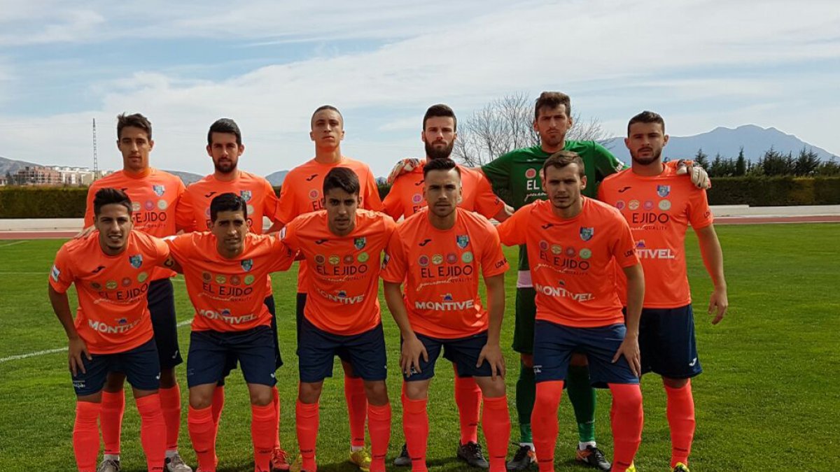 Alineación del CD El Ejido ante el FC Jumilla.