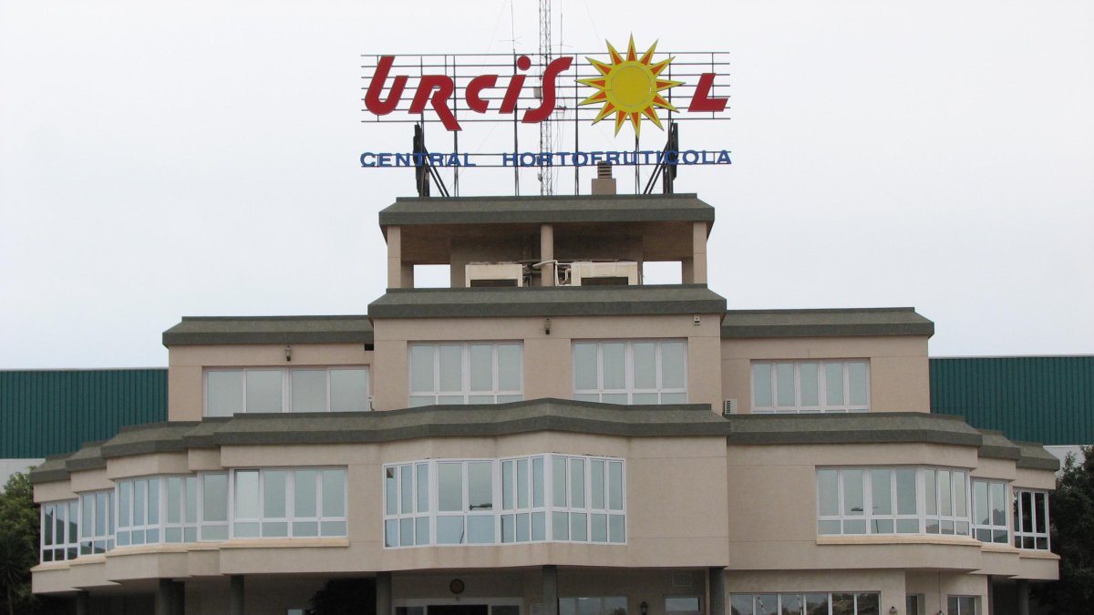 Alfonso García se reunirá hoy con Ramis en su empresa en Águilas.