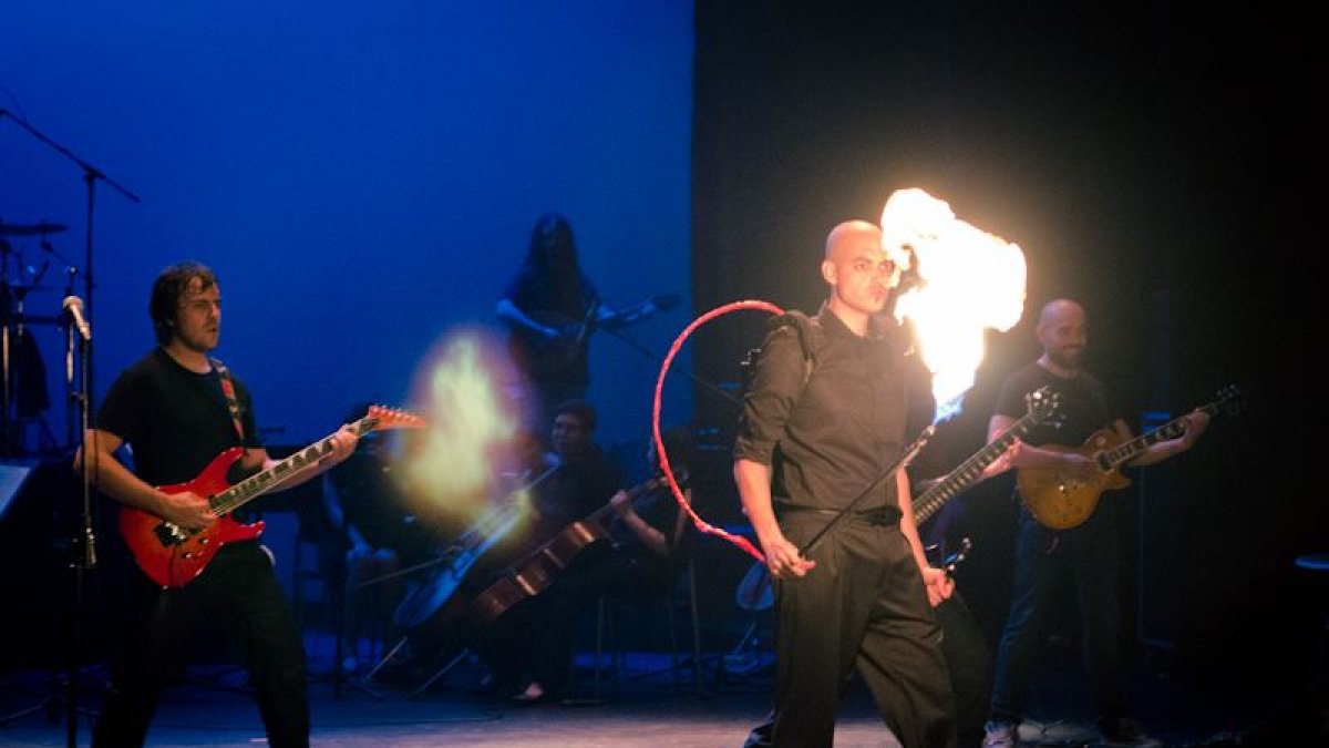 Metal Cambra en uno de sus directos. (Foto: Xavierfotografo.es)