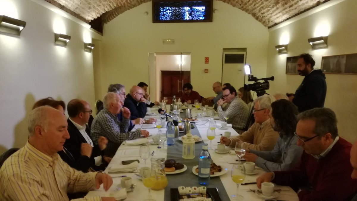 Reunión de la Mesa con los medios de comunicación