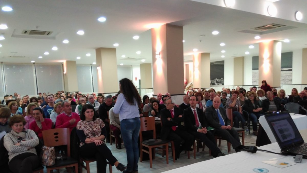 El XXXVI Congreso de Fajer ha congregado en Roquetas a más de 350 personas.