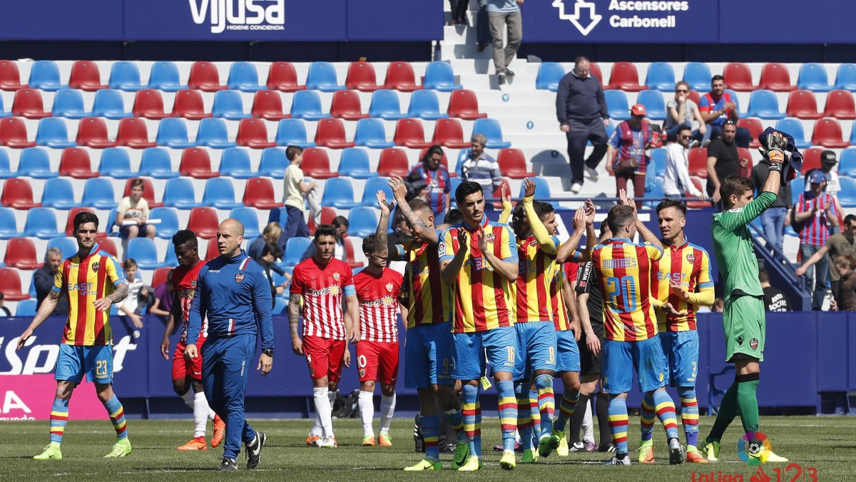 Otra fiesta rojiblanca fuera de casa.