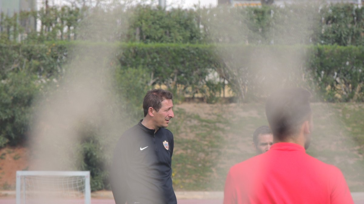 Ramis, en el campo Anexo.