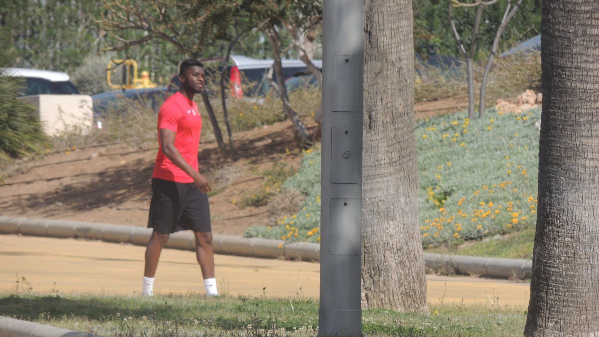 Yoda en su último día de trabajo en el Almería.