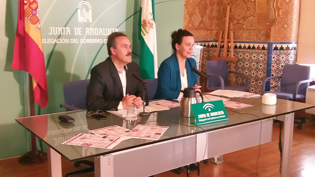 Presentación ayer de la programación del Museo con Alfredo Valdivia y Beba Pérez.