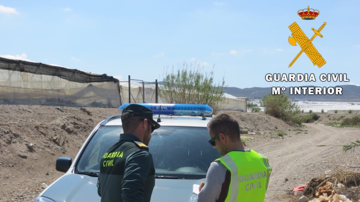 Agentes de la Guardia Civil.