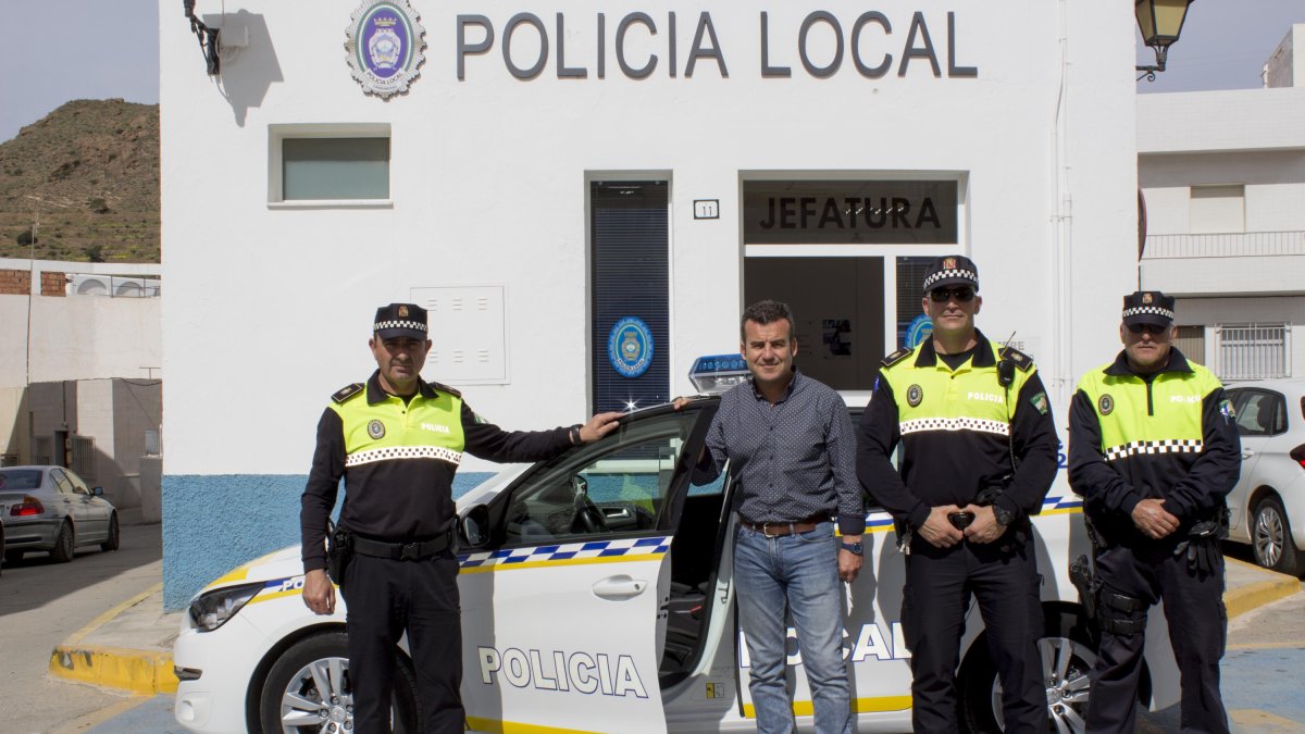 Vehículo policial adquirido recientemente.