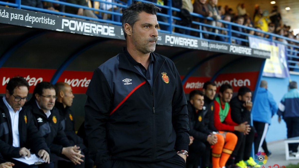 Olaizola deja el banquillo del Real Zaragoza.