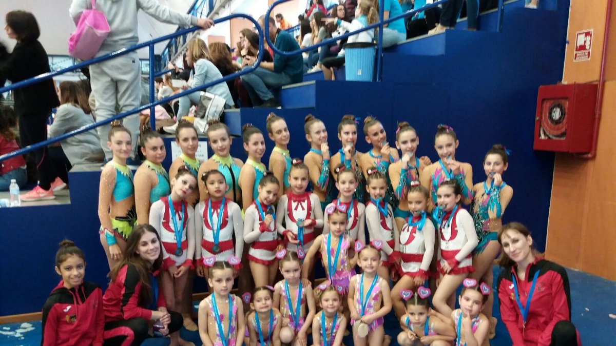 La gimnasia rítmica roquetera se dispara.
