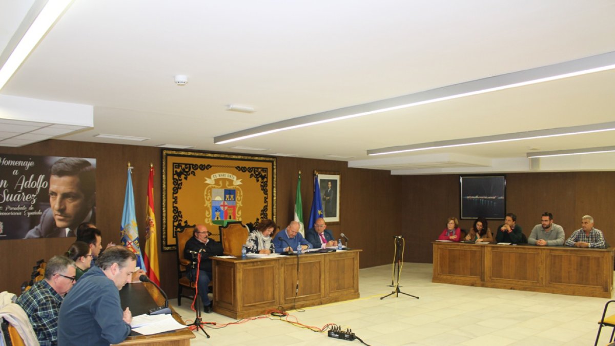 Pleno celebrado hace unos meses con la socialista María López presidiendo la sesión.