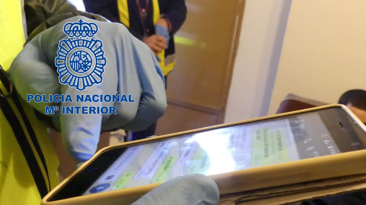 Imagen de la operación llevada a cabo por la Policía Nacional.