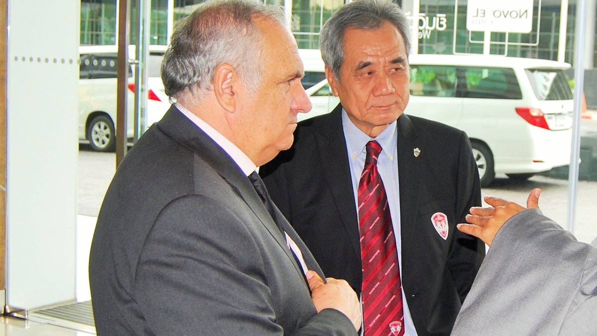 Alfonso García en su visita a Tailandia.
