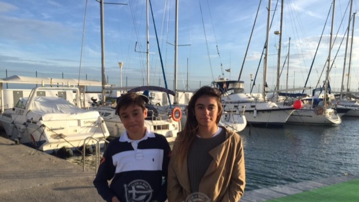 Los hermanos Fernández son el futuro de la vela almeriense.