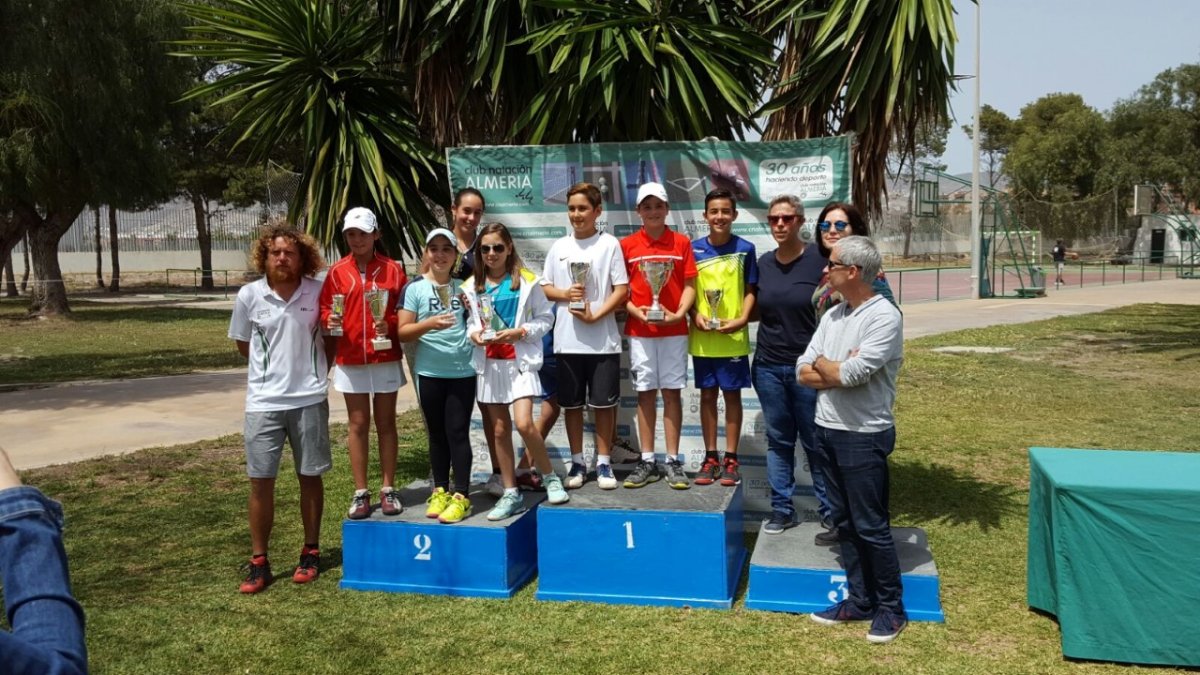 El podio provincial de la categoría.