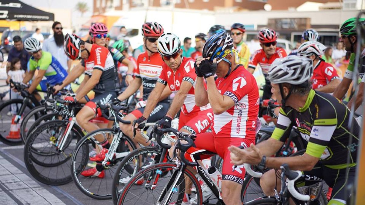 El mejor ciclismo se vive en el Recinto Ferial.