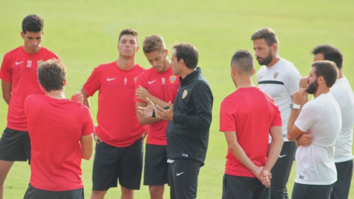 El filial quiere ganar al Loja.