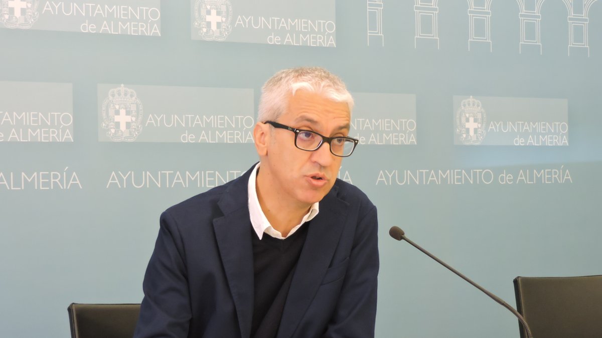 Manuel Vallejo, concejal del Grupo Municipal Socialista en su intervención.