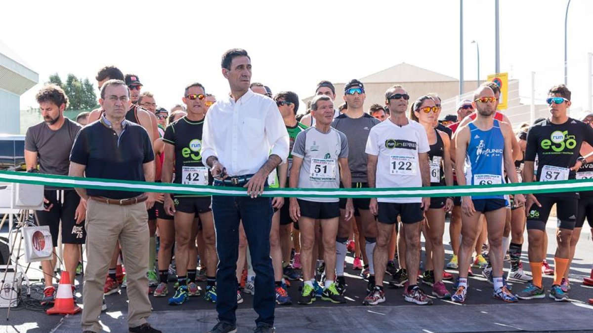 Juan Ibáñez y Amador Andrés en la salida de la pasada edición.