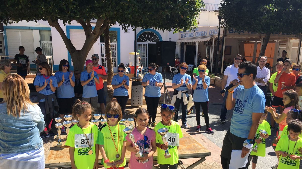 Hubo trofeos y premios para los participantes.