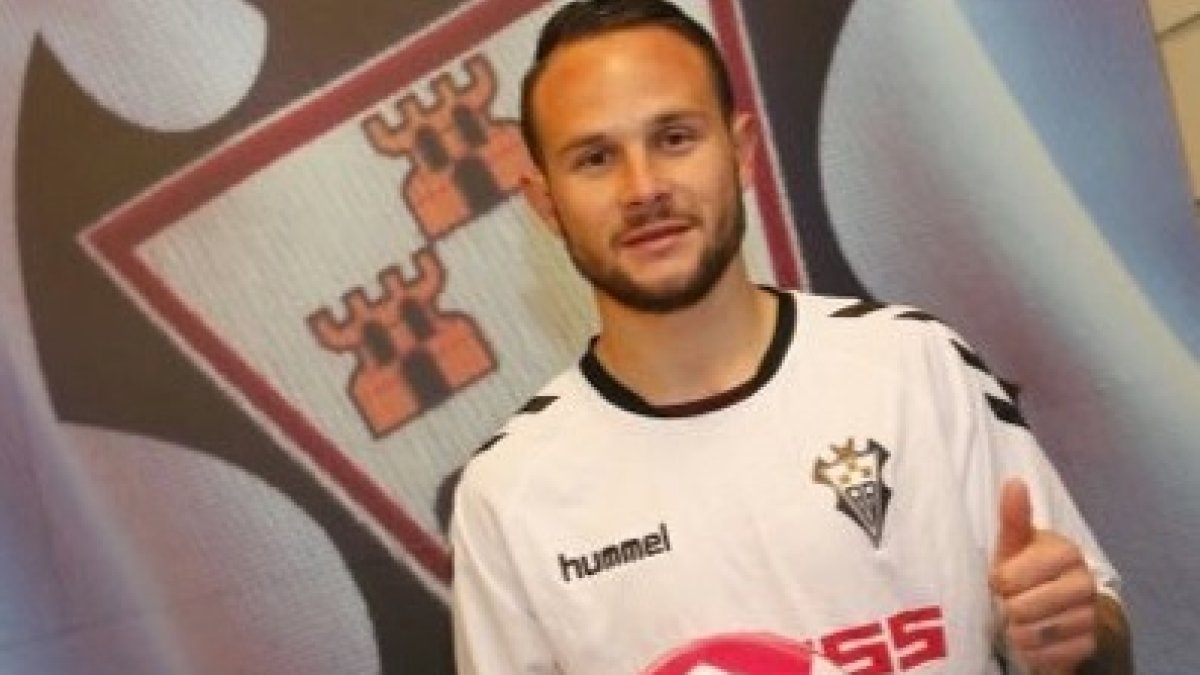 Iván Sánchez.