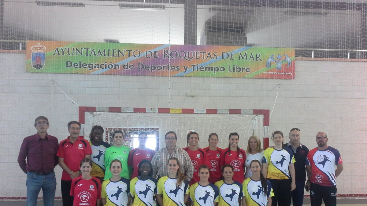 Foto de familia con J. J. Rubí.