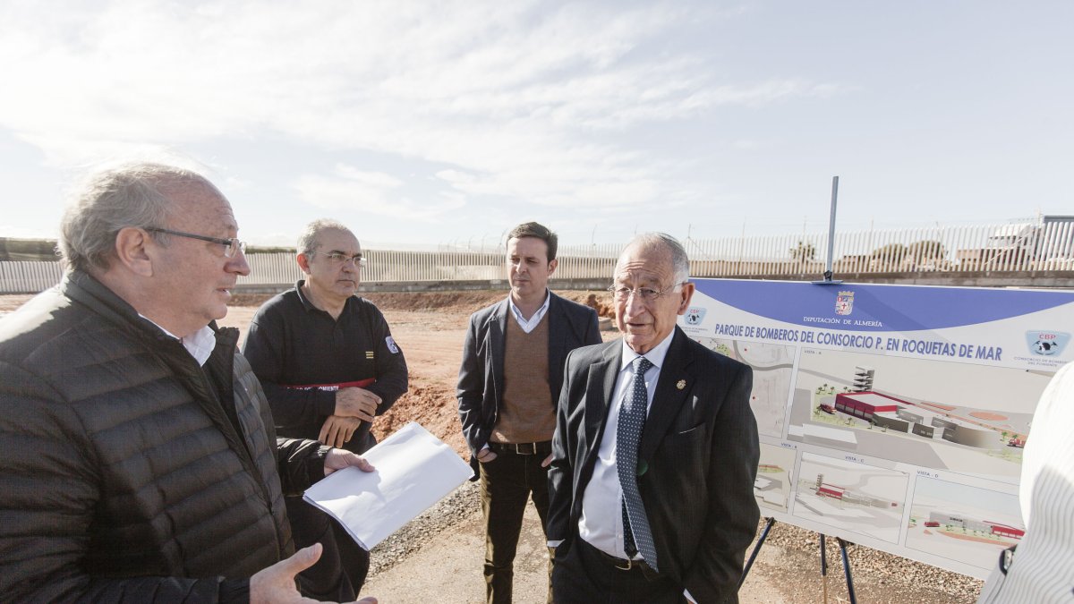 Visita a los terrenos donde se levantará el Parque.