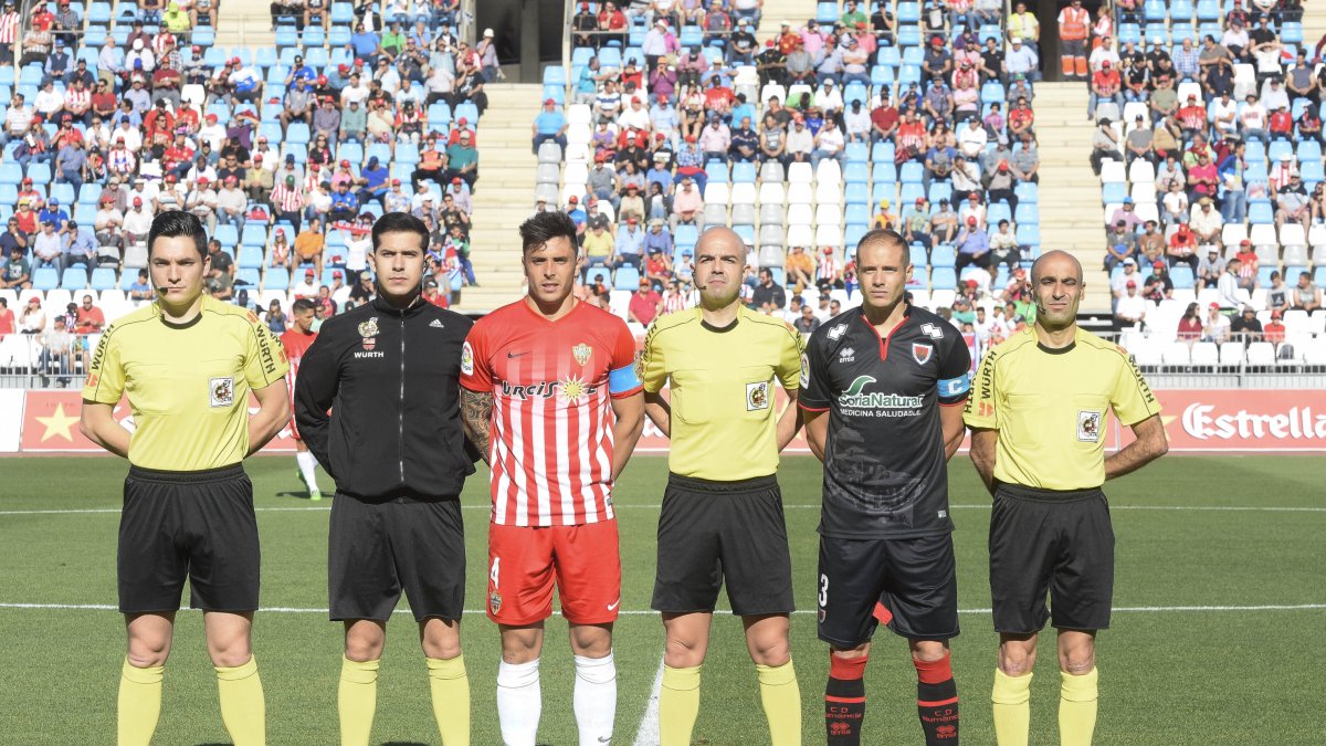 Capitán Ximo Navarro.