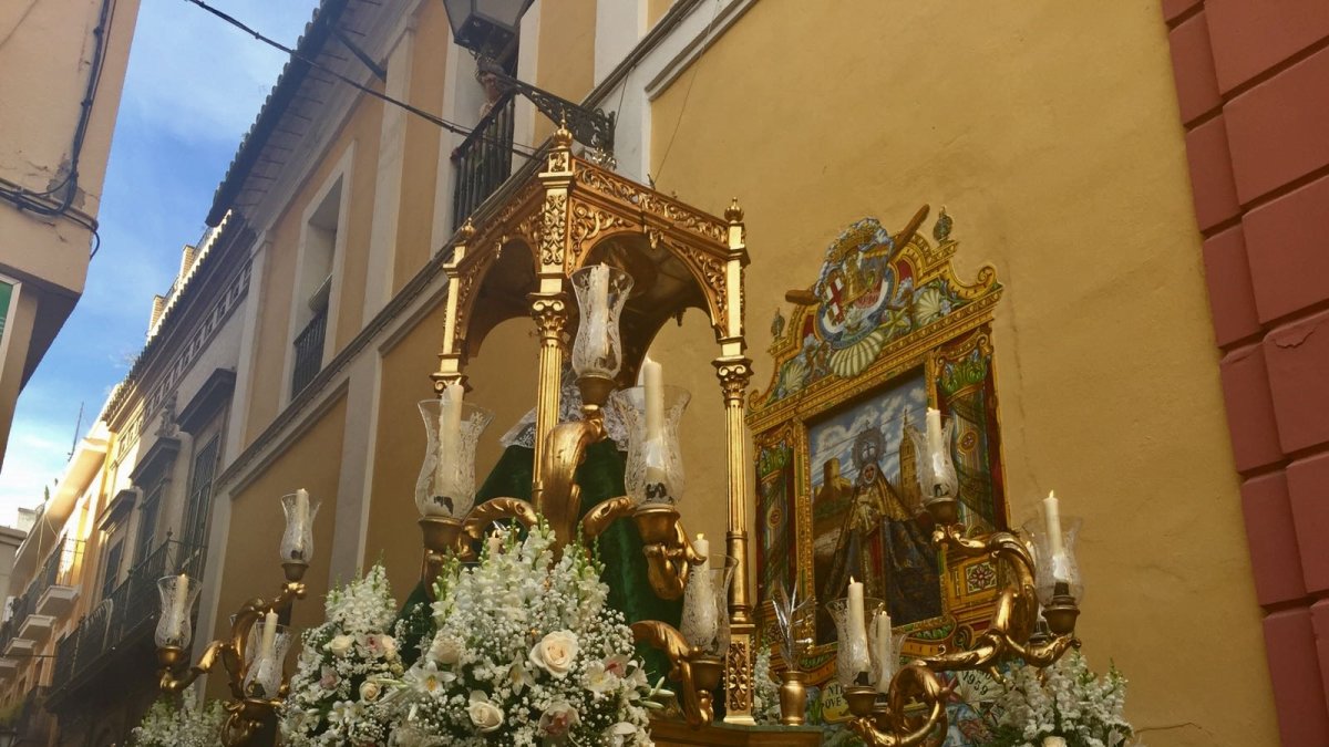 La Virgen del Mar, titular de la Hermandad Filial de la Hermandad de Sevilla, fundada en el año 1956, tras su salida procesional desde su sede canóni