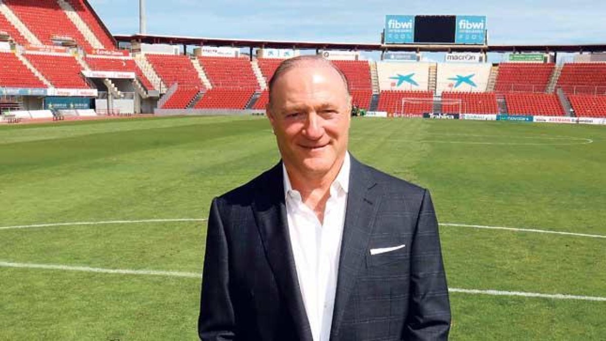 Andy Kohlberg en el estadio de Son Moix.