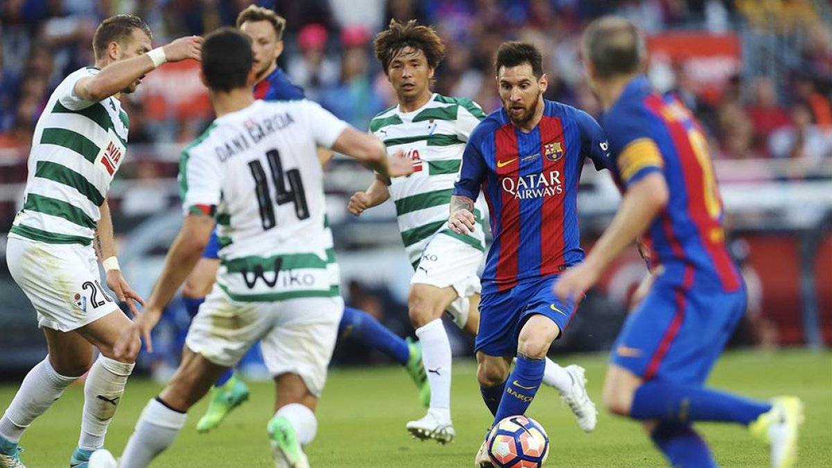 Una jugada del partido.