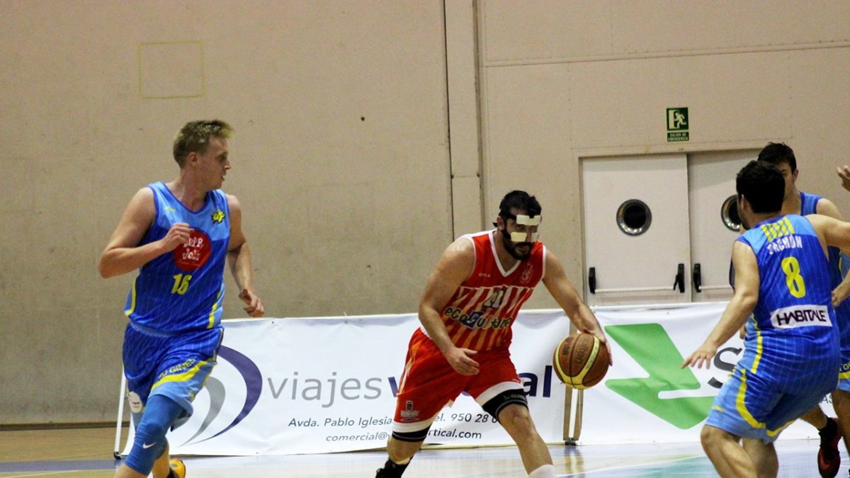 Alberto Puentes en acción.