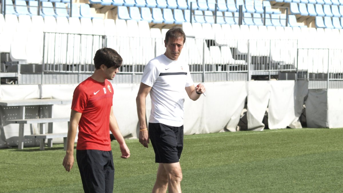 Ramis con el malagueño Pozo.