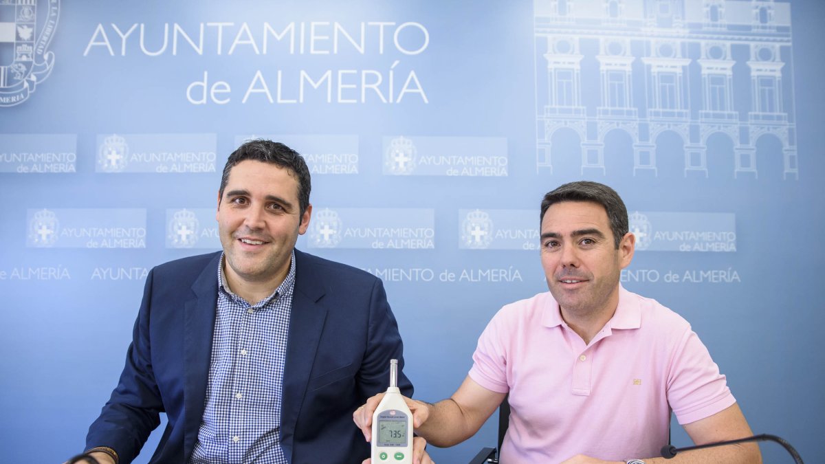 Juan José Alonso y Javier Rodríguez durante la rueda de prensa