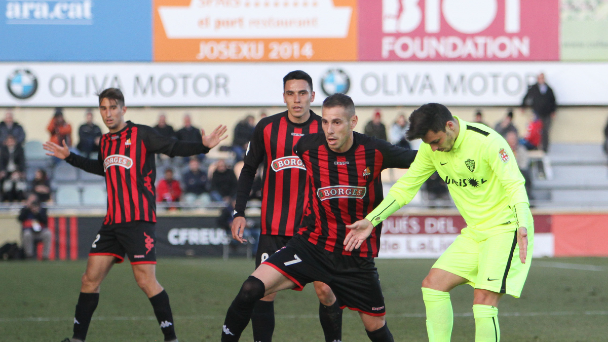 Ximo Navarro en el partido de la primera vuelta.