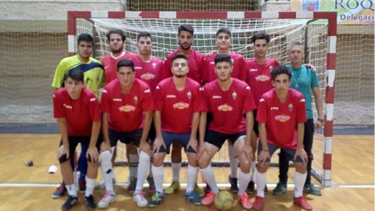 El Mena ya es campeón sin jugar.