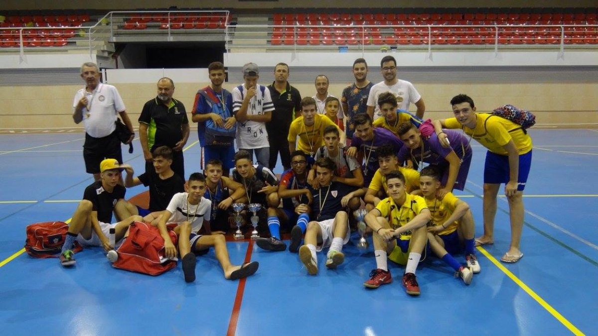 Las 12 Horas de Fútbol Sala son todo un éxito.