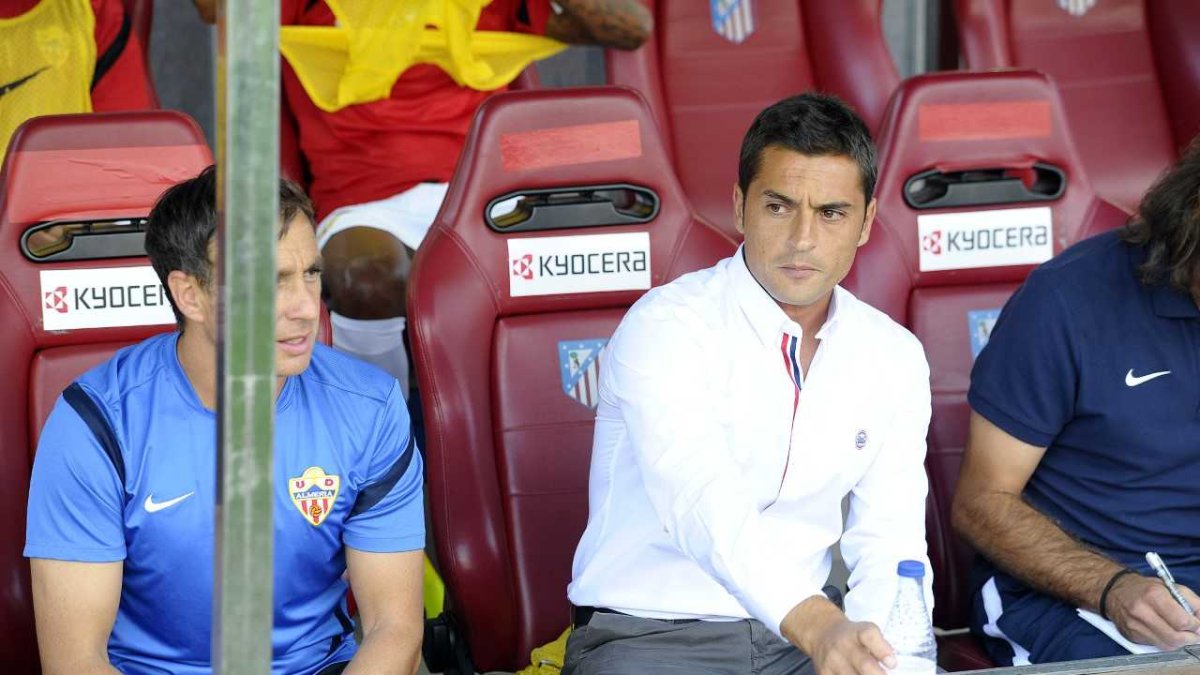 Francisco con el Almería en el Calderón.