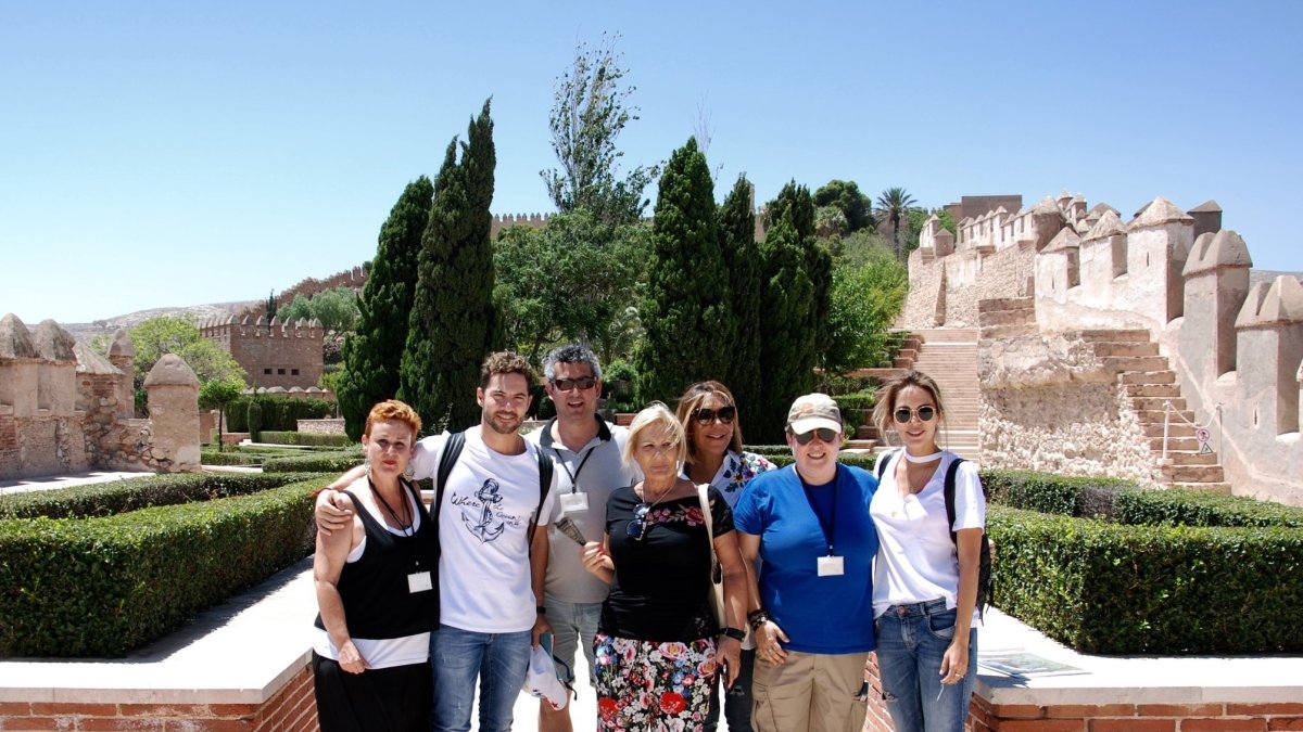 Bisbal y su familia en una imagen compartida en la cuenta de la Alcazaba.