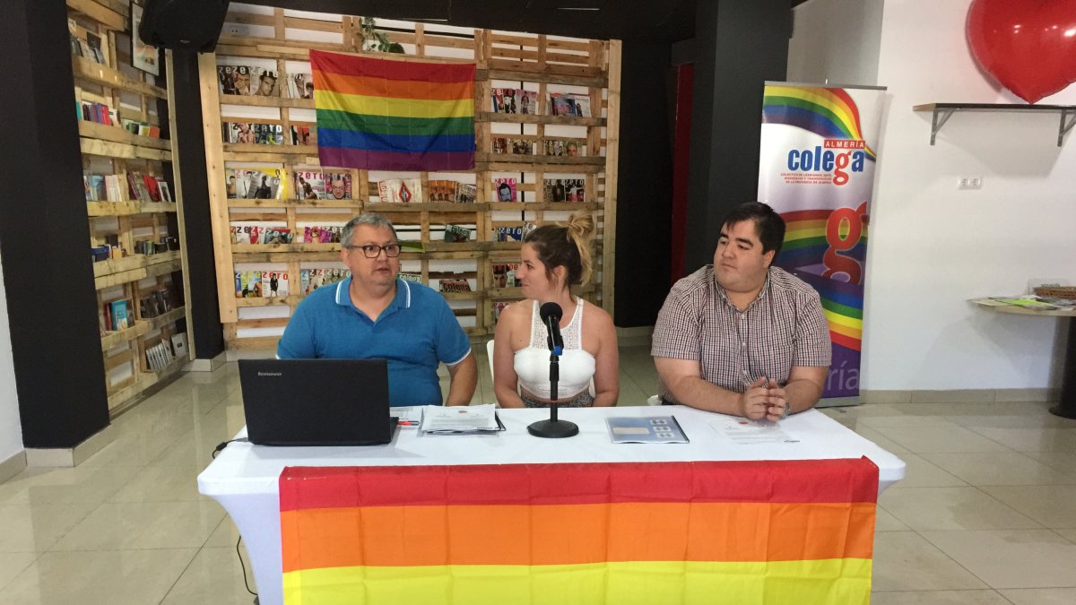 Francisco Ferre, María Bravo y Ramón Soto en la presentación