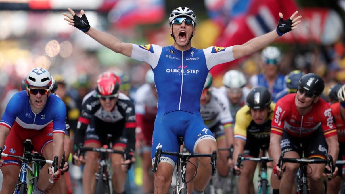 Primera llegada al sprint en el Tour.