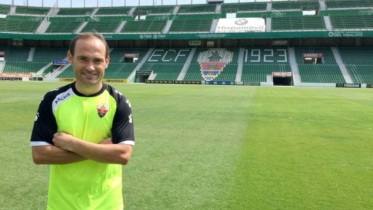 Nino en el Martínez Valero.