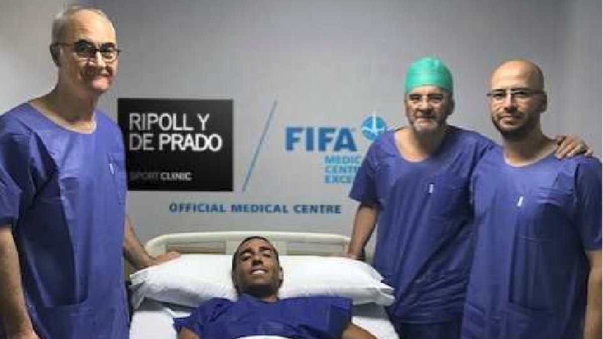 Los servicios médicos del Almería no toman vacaciones.