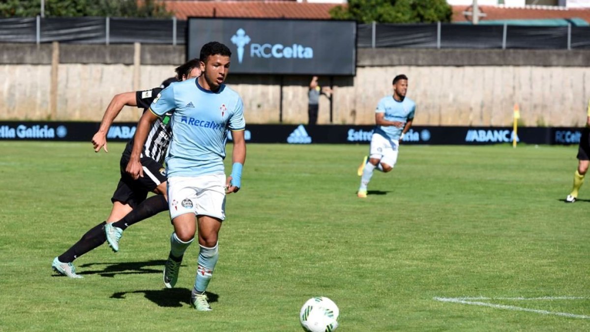 Hicham con el Celta B.