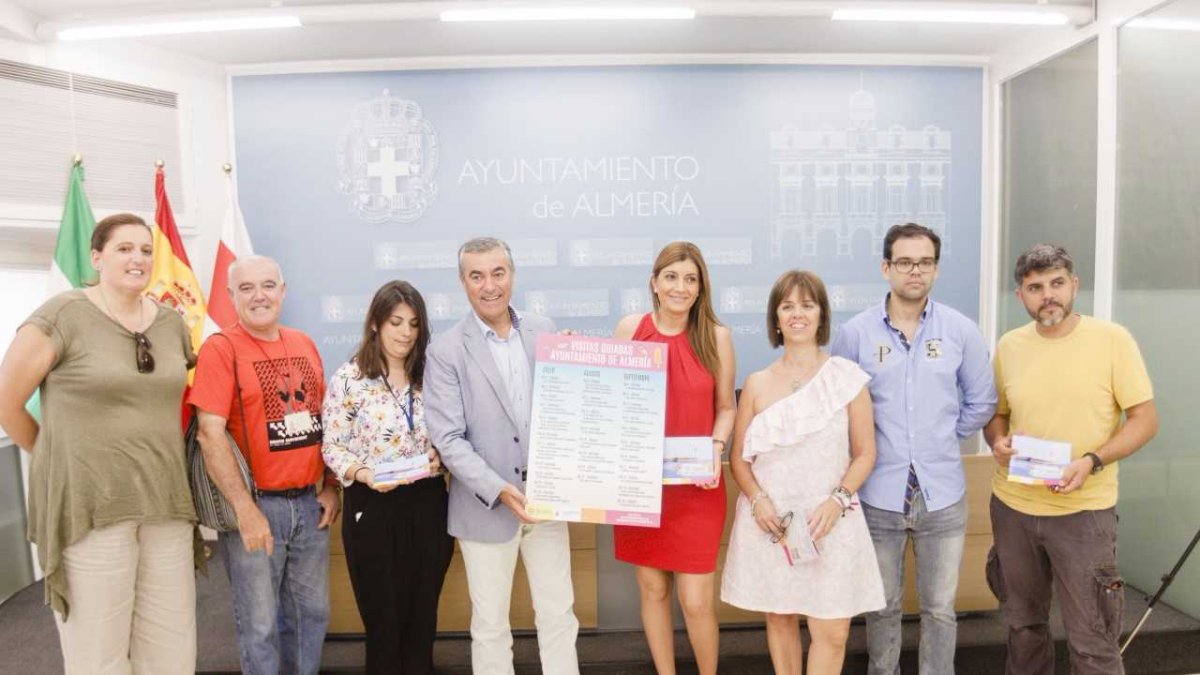 Presentación de las visitas turísticas guiadas y la oferta complementaria, esta mañana.