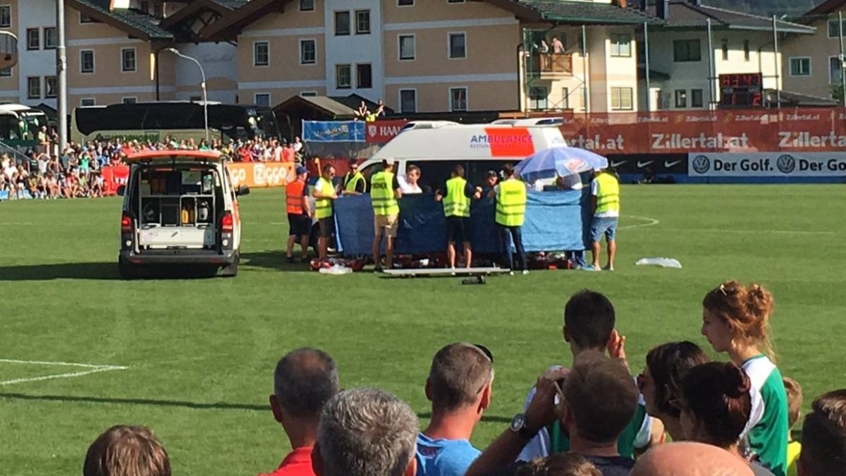 Atendiendo al jugador las asistencias.