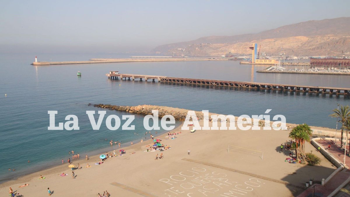 Fotografía del mensaje desde una de las viviendas de El Zapillo.