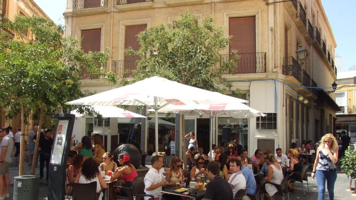 Terraza ubicada en el Casco Histórico.